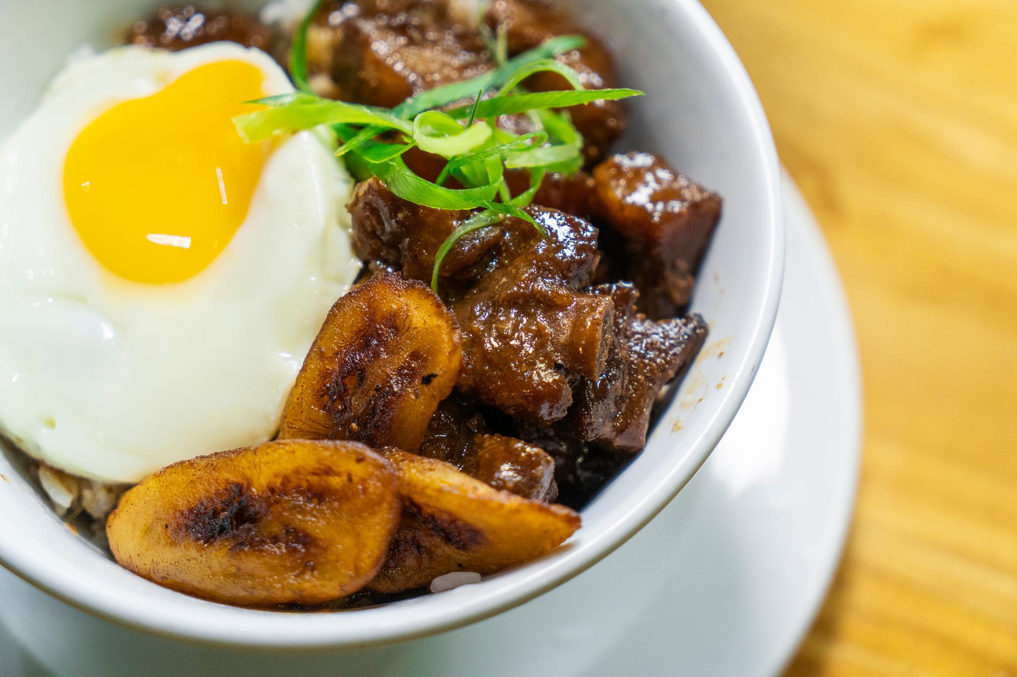 QCafe Filipino Dish